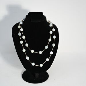 Natural Jade Beaded Necklace Gold Tone Stations Leaf Clasp 36 In New